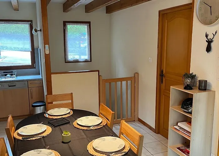 7 Personnes Hébergement de vacances